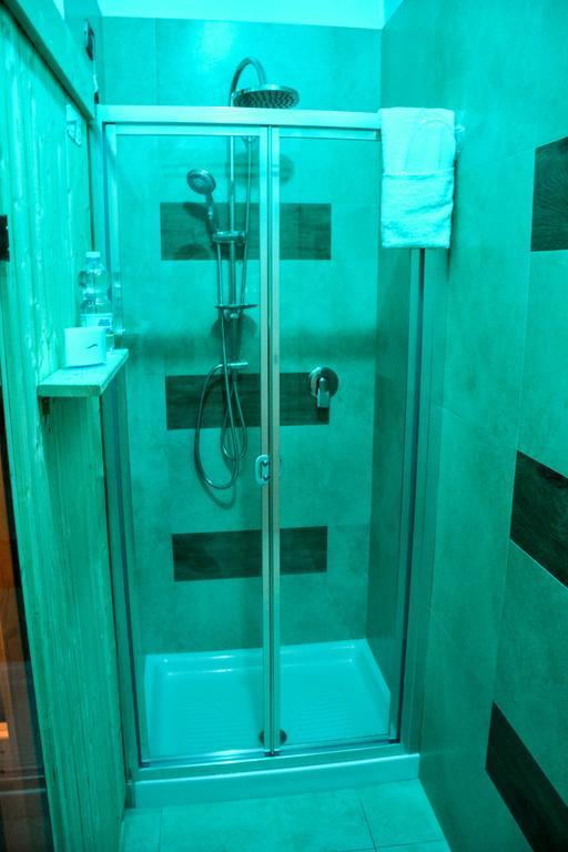 Brain Rooms & Suite 帕加尼 外观 照片